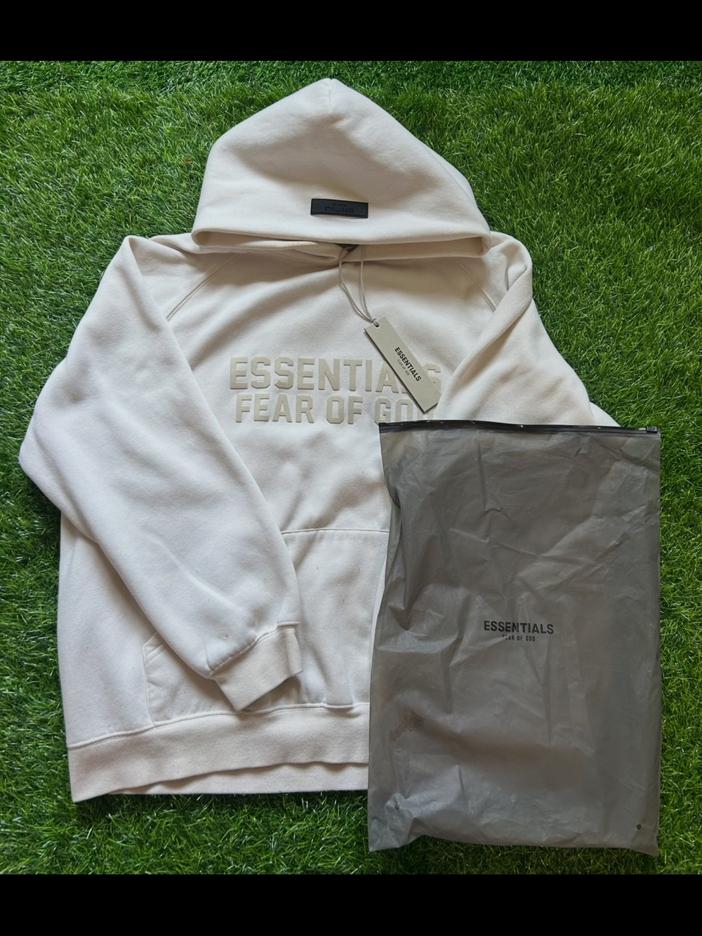 Fear of God ESSENTIALS Crewneck Hoodie in Cream